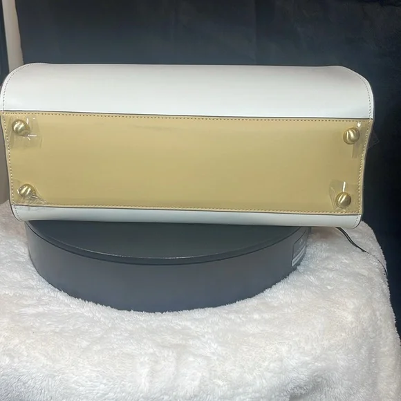 ZAC ( Zac Posen ) NWT , EARTHA MEDIUM , TOTE , off white, CHARCOAL Color. - Picture 10 of 16